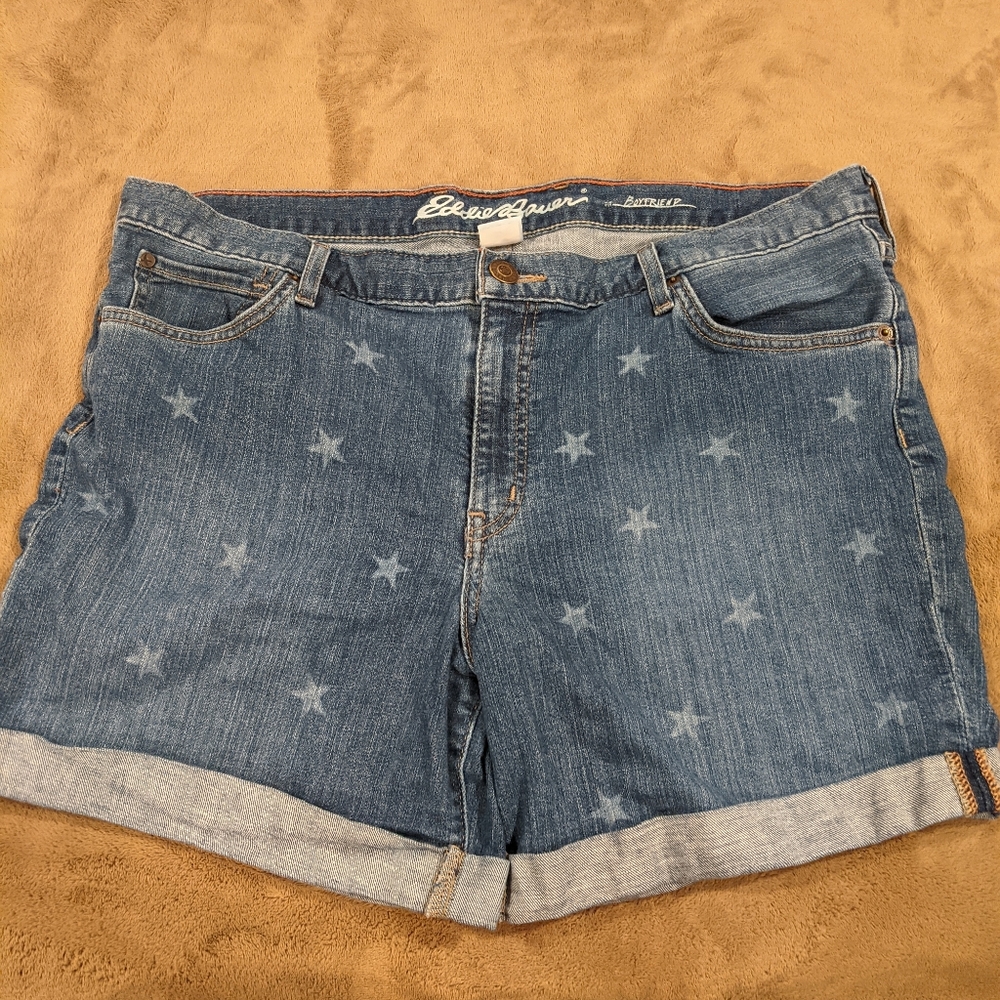 Eddie Bauer star shorts